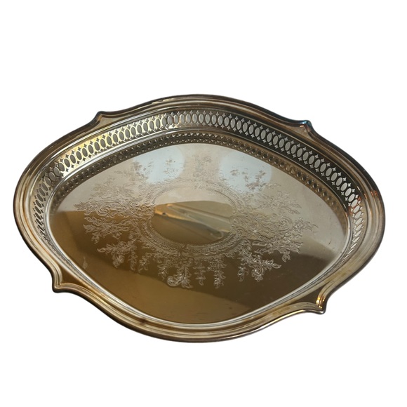 Vanity Or Serving Tray Silver Plate Etched Filigree Oval Primrose Catering Dish - Picture 12 of 12